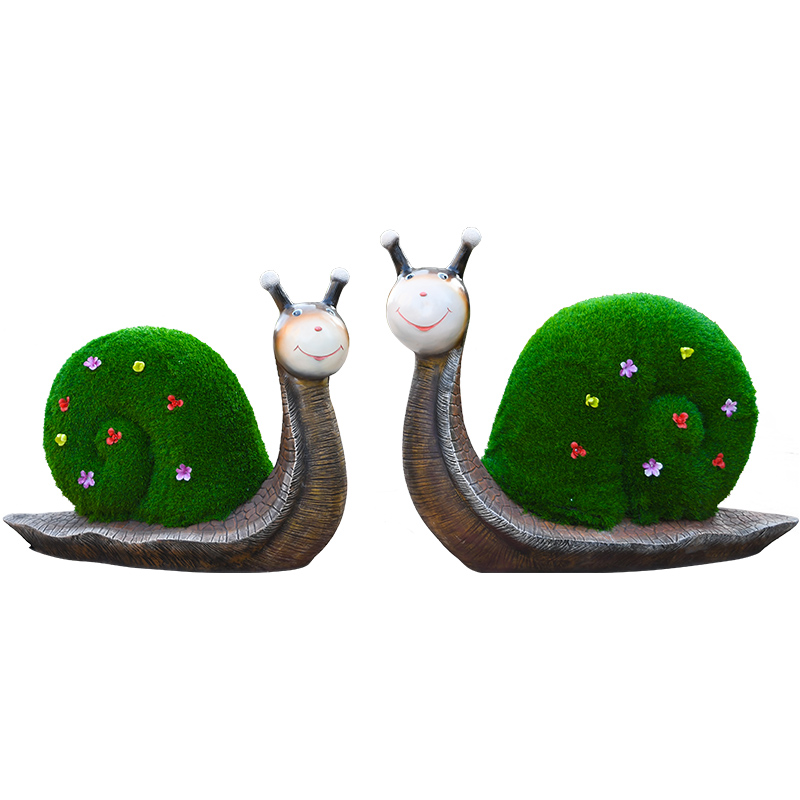 Gardening Tools Sketch - Paesaggio esterno schizzo scultura verde lumaca