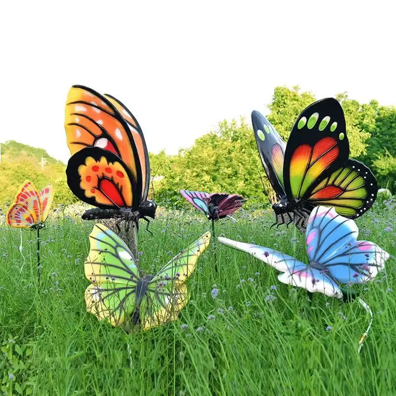 Scultura a farfalla all'aperto - Gardening Tools Sketch recensione e prezzo