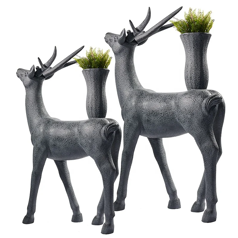 Scultura in vetroresina di cer - Gardening Tools Sketch recensione e prezzo